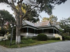 -起士林西餐厅(东经路店)