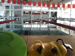 -海口经济学院游泳馆·室内标准泳池·户外休闲大泳池