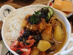 -懒鱼时光馆(沙坪坝店)