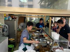 -乌糖沙茶面(民族路店)
