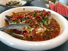 剁椒鱼头-万景饭店·鱼街农家菜