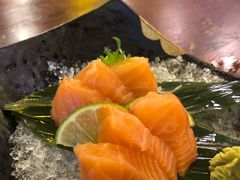 三文鱼刺身-白石の深夜食堂(宝龙店)