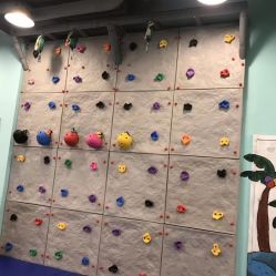 -米可儿童游乐场(观江国际购物中心店)