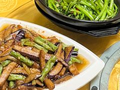 -东方之猪四更烤乳猪(金垦总店)