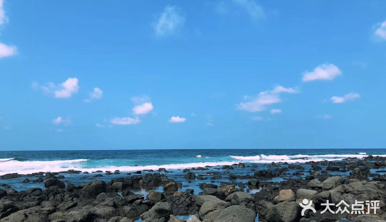 在济州岛是出了名的有海鲜和黑猪肉