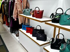 -Longchamp(佛罗伦萨小镇奥特莱斯店)
