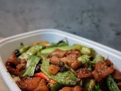 -渝信川菜(西单店)