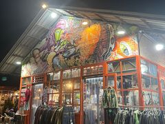 -席娜卡琳火车铁道夜市