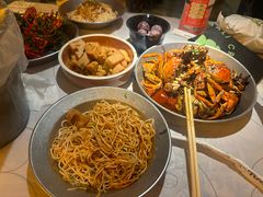 -巴厘龙虾·榜首油焖大虾(音乐学院·沿江酒馆店)