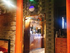 -老牌坊云南鱼豆花火锅(哈西万达店)