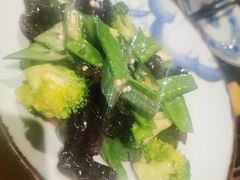 山茶油炒远郊时蔬-顺承小院儿