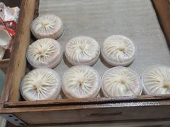 -阿文汤包蟹黄汤包(豫园商城店)