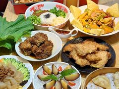 -红东阁东北菜烤肉酒馆(CROSS万象汇店)