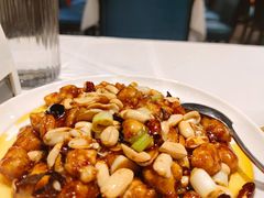 宫保鸡丁-眉州东坡(上海中心店)