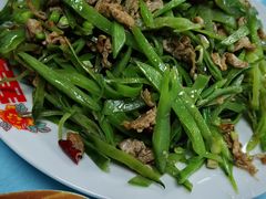 -崴海渔村(虹梅路店)