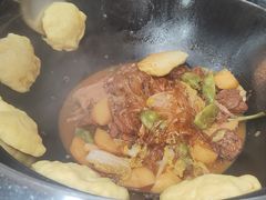 -哈尔滨烧烤·山河村铁锅炖(交大店)