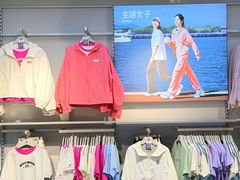 -王府井奥莱棋盘山小镇