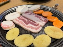 -韩国明洞碳烤肉(常平店)