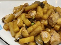 -乔家小院•本地小海鲜•非遗驴肉(万年泉路店)