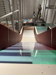 -奈尔宝家庭中心·亲子餐厅(北京东坝万达店)