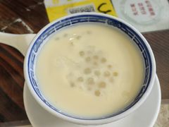 -周大娘牛乳(旧寨古村总店)