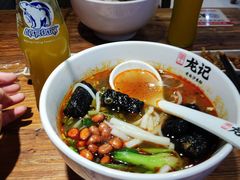 -湘人龙记老长沙米粉(鸟巢店)