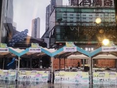 -万达广场(南昌红谷滩店)