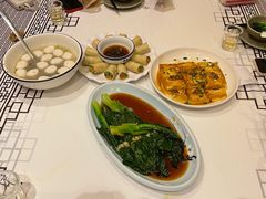 -客家大院·非遗赣南客家菜(郁孤台店)