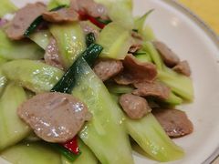 肉饼炒青瓜-宏佳丰味蟹馆(洛溪店)