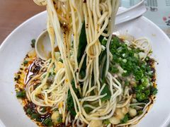 -杨大叔爱面子·四川小吃(岗头店)