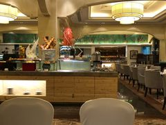 -鲤鱼洲酒店港鲤咖啡厅