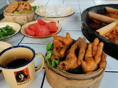-瓜西西重庆火锅(花溪店)