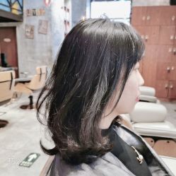 点击看大图 -T.1 hair salon烫染接发
