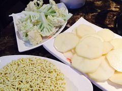 -猪啊牛呀羊啊铜盘烤肉(正大广场店)