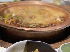 -白乐天毛肚火锅馆(解放碑店)