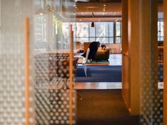 -蔚来中心(北京中关村店)