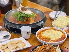 -喇喇排骨火锅·传统韩式脊骨汤(望京西园总店)