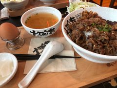 -熊吞·大碗丼烧肉饭(济宁万达广场店)