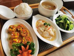 -千禧果月子会所(郑州东站店)