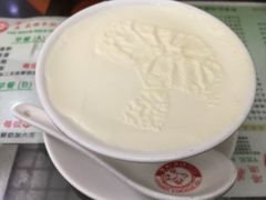 义顺牛奶公司(佐敦店)-义顺牛奶公司(庇利金街店)