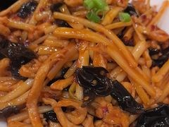 -东来菜馆•手抓海鲜家常菜•海鲜锅贴(鸽子窝店)