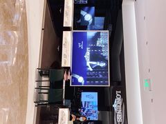 -亨吉利世界名表中心(华润万象城店)