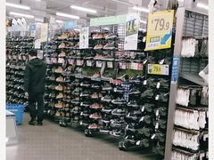 -迪卡侬(西华店)