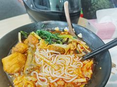 -蓝姐私坊螺蛳粉(万达广场红谷滩店)