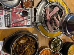 -青瓦炭韩潮烤肉(花园道店)
