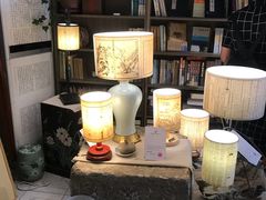 -邊城書店