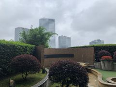 -上海龙之梦万丽酒店