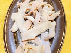 -光头仔烧鸡牛杂店
