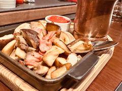 -恰餐厅及酒吧 CHAR Bar & Grill (北京丽都皇冠假日店)