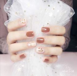 手部美甲-朵拉定制美妆美甲